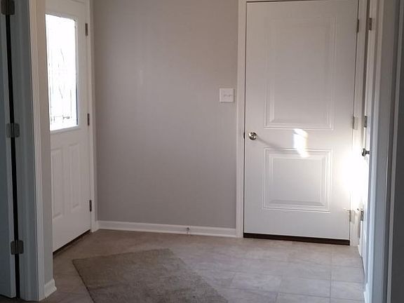 Entrance / Foyer