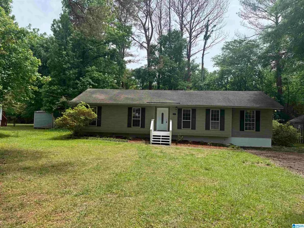 627 Scott Dr, Moody, AL 35004
