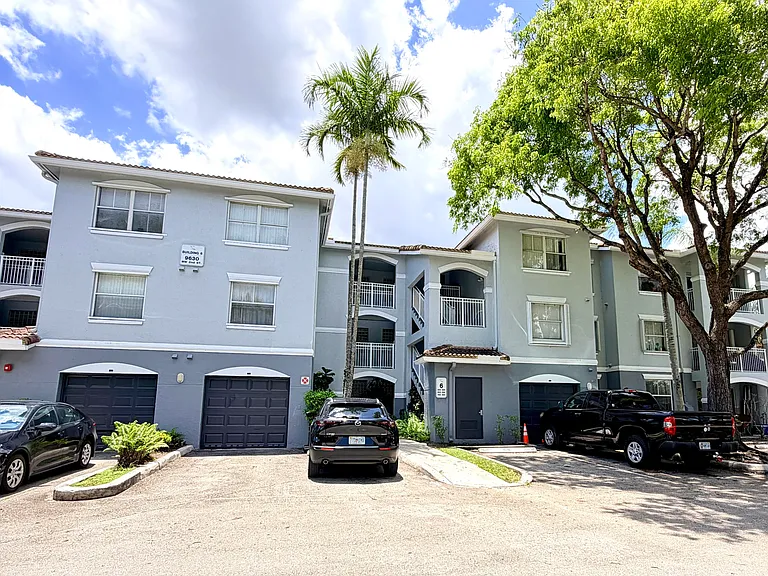 9630 NW 2nd St #6308 — Photo 2