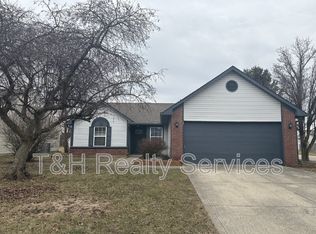 12894 Longleaf Ln, Fishers, IN 46038