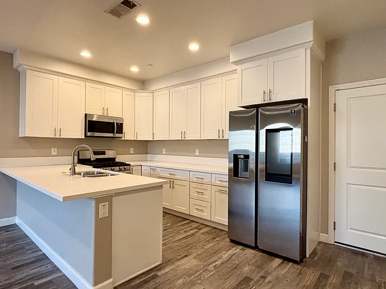 16425 Arrow Blvd #1110 — Photo 5