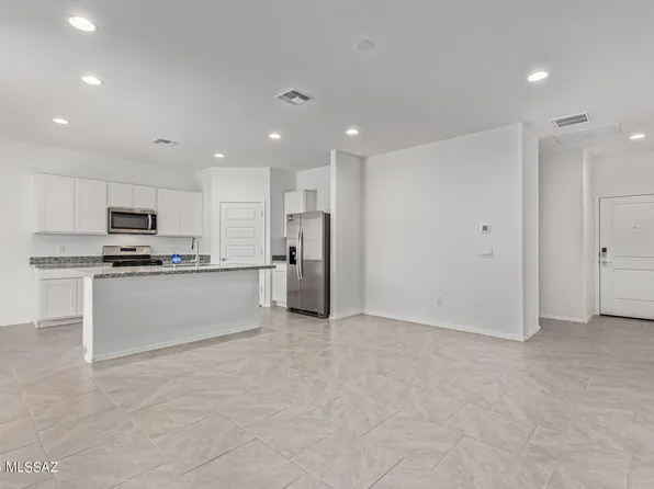 13518 N Nicholas Ct, Marana, AZ 85653