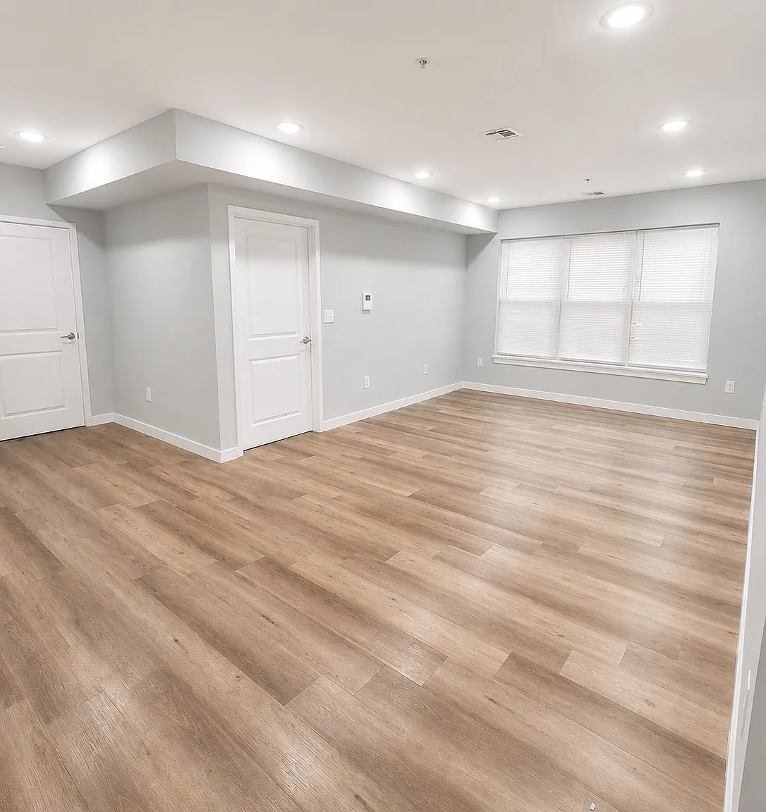 1 bed, $1,636 — Photo 3