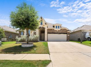 113 Crooked Trl, Smithville, TX 78602