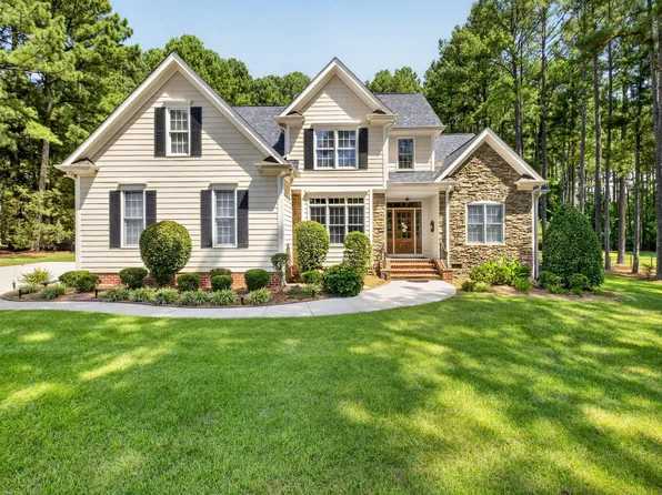 135 River Club Way, Youngsville, NC 27596