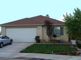 13547 Merry Oaks St, Victorville, CA 92392