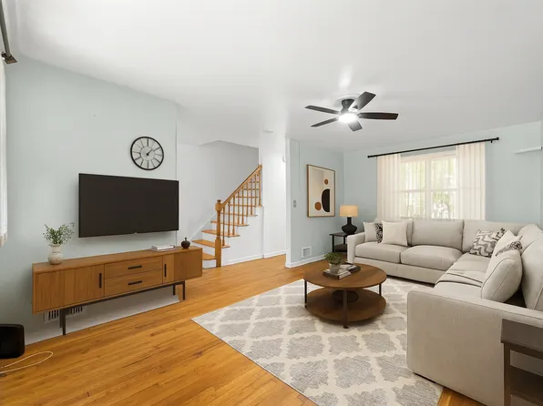 160 Stephens Avenue image 2 of 29