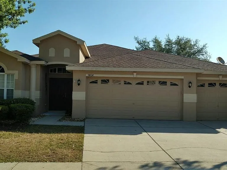 5804 Justicia Loop — Photo 1