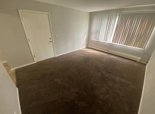 944 E St, Lincoln, NE 68508