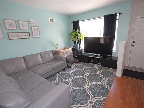 3rd image of 67 Bogota St
