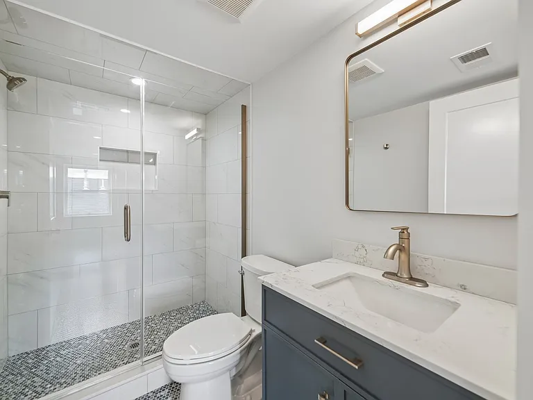 22 Willow St #A — Photo 27