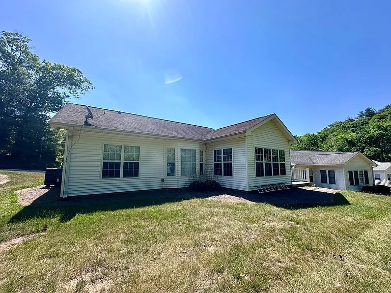 212 Old Brickyard Cir — Photo 36
