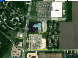 2051 N Main St, Canton, IL 61520