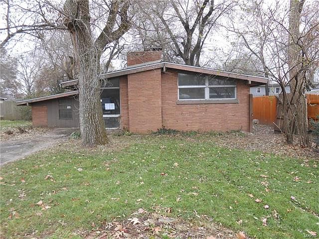 1st image of 714 Valley Dr