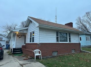 113 S Jefferson St, Flanagan, IL