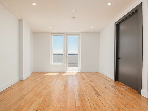 5th image of 375 Lefferts Ave #8F