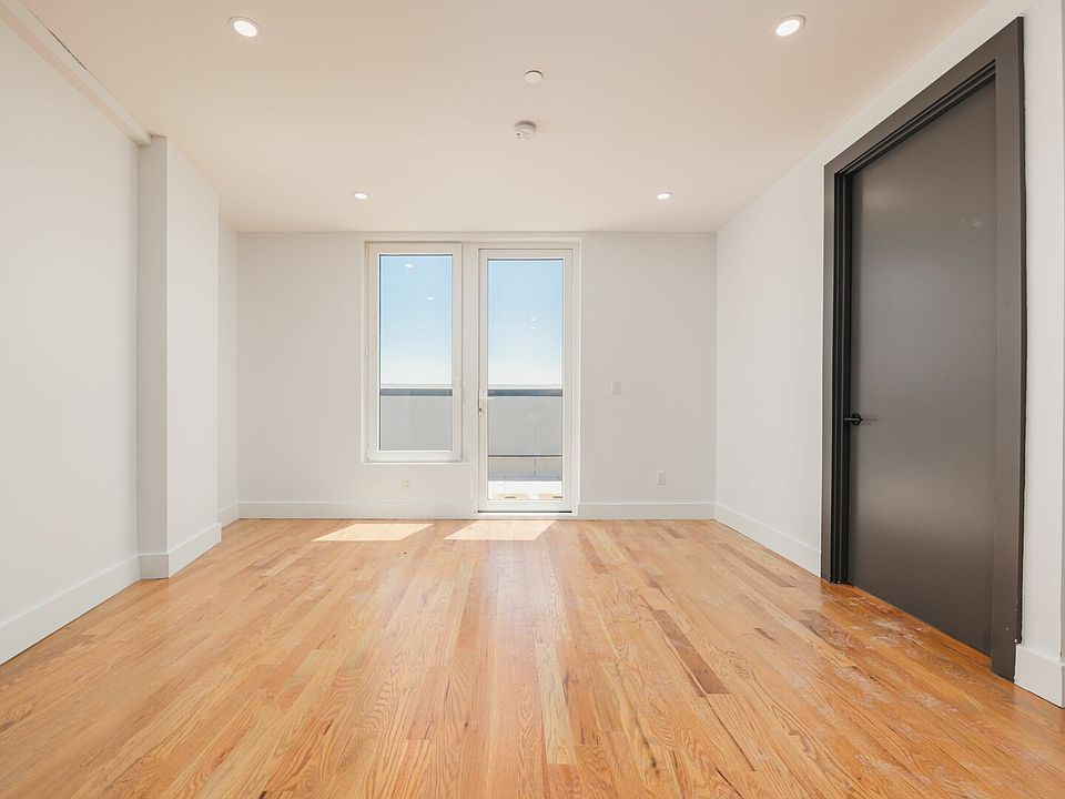 1st image of 375 Lefferts Ave #8K