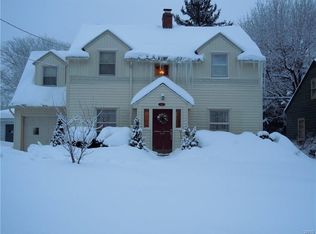 405 Radcliffe Rd, Syracuse, NY 13214