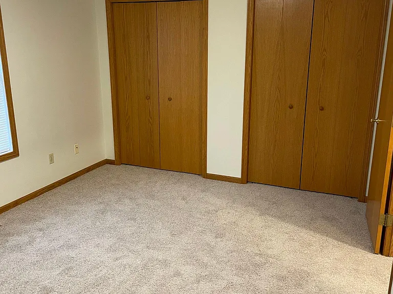 1127 Mindy Lane — Photo 13