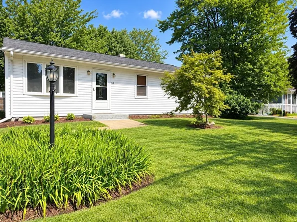 59 Poplar Rd, New Bedford, MA 02745