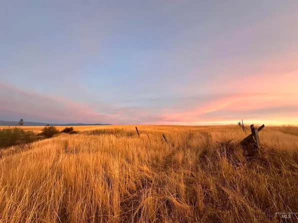 105 Scotlyn Ranch Rd, Kamiah, ID 83536