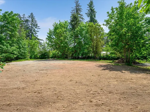 1962 Burchell Rd, Nanaimo, BC V9X 1L5