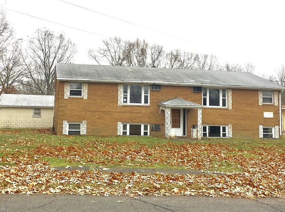 1st image of 1645 Hiram Ave