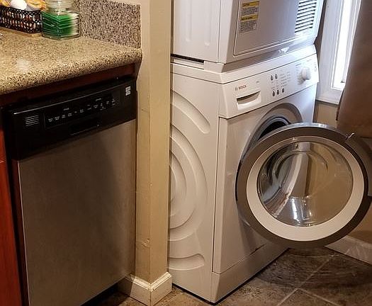 4th image of 92-1285 Panana St APT 10