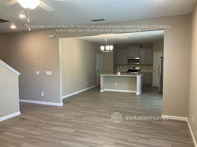 2594 Laylas Way — Photo 2