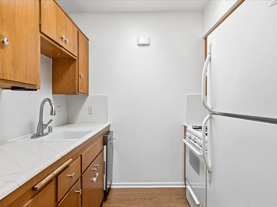 4444 E. Sunny Dunes Road