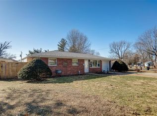 20 Mariknoll Dr, Belleville, IL 62226