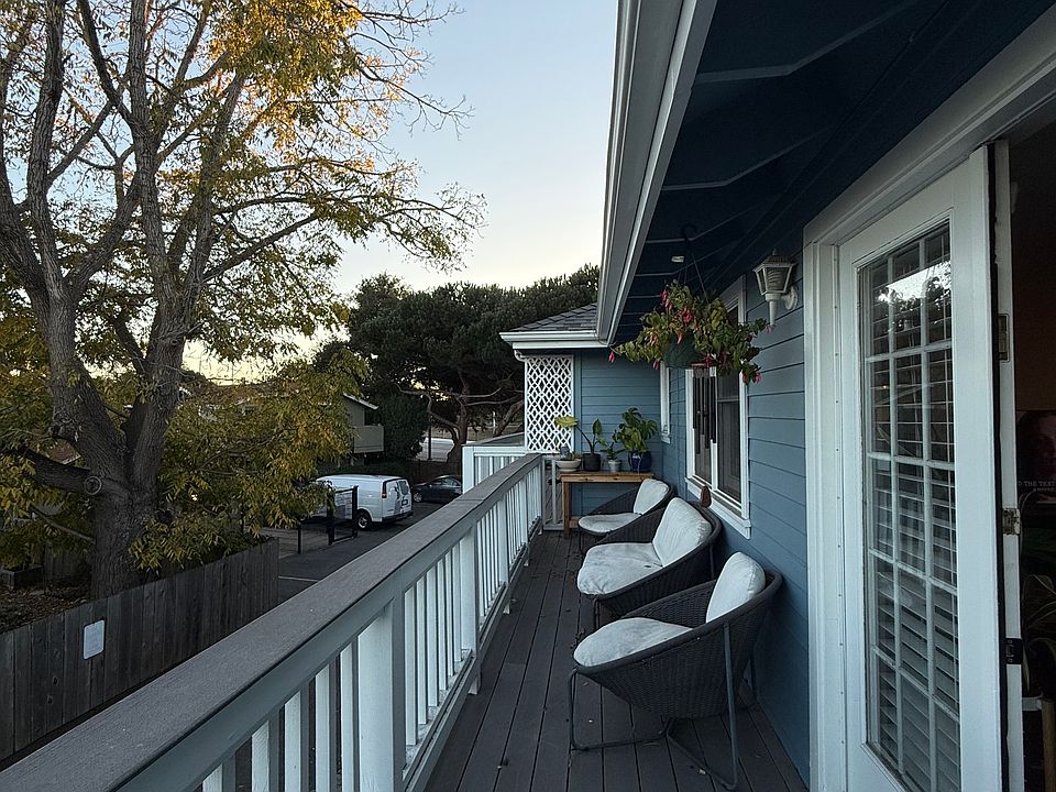 Sunny Deck