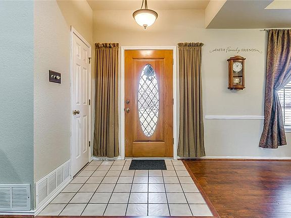 3rd image of 1809 Dove Ln