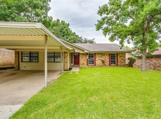 6557 Starnes Rd, Watauga, TX 76148