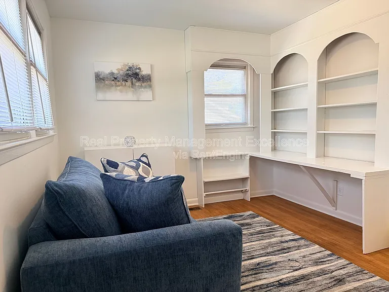 120 E Rowan St — Photo 31