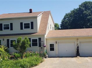 619 Irvine Dr, Erie, PA 16511