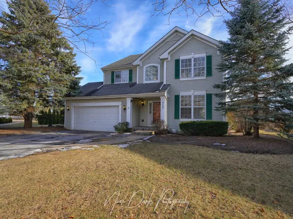 4005 Landings Ct, McHenry, IL 60050