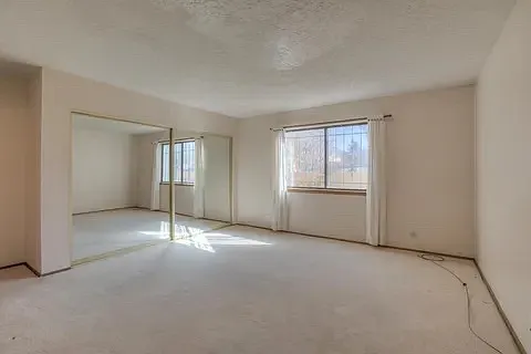 618 Meadow Green Ct SE — Photo 14