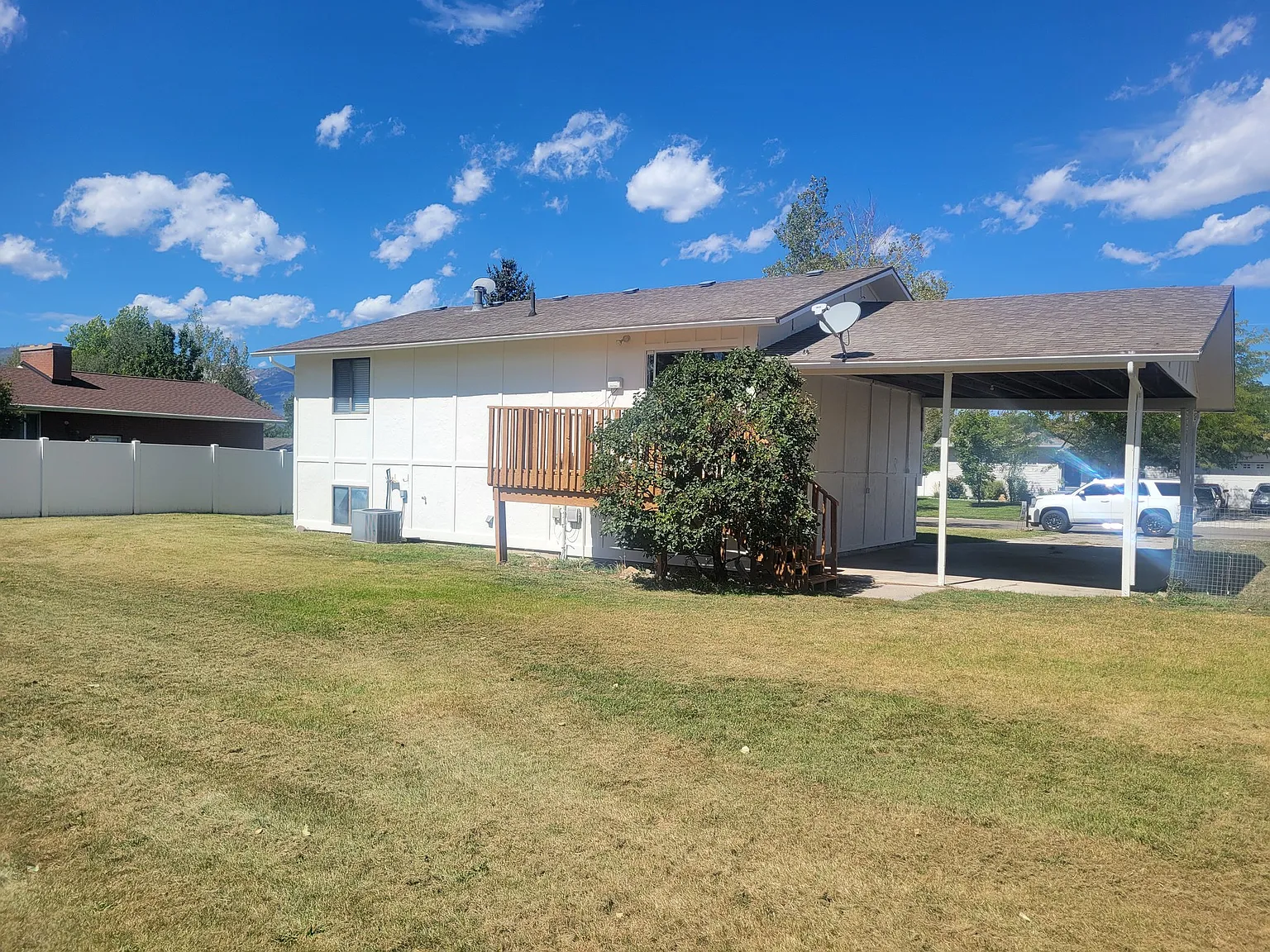Remodeled 2-Bedroom Home with Large Yard in Heber — Photo 4
