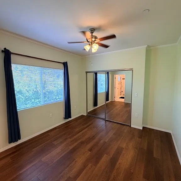 4545 Vesper Ave — Photo 11