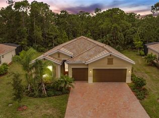 17364 Walnut Run Dr, Alva, FL 33920