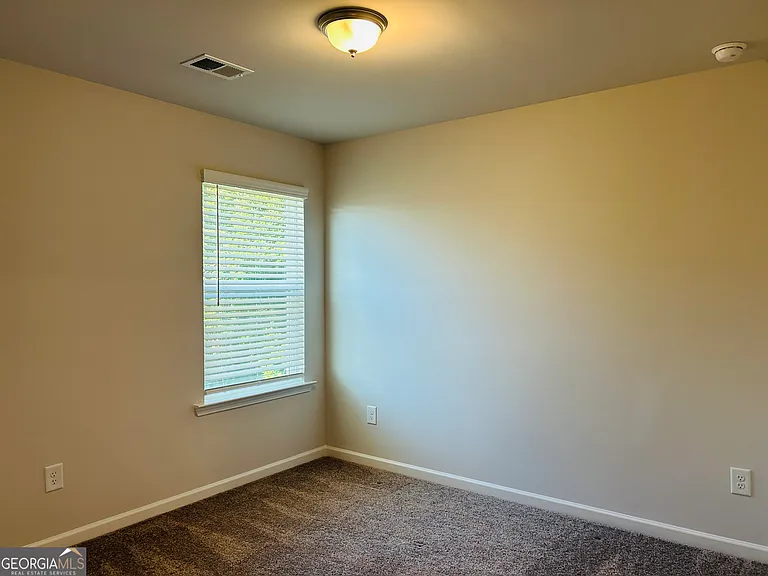 143 Chapel Hill Pkwy — Photo 31