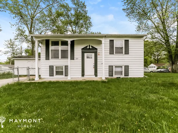 2637 Sherborne Cres, Columbus, OH 43224