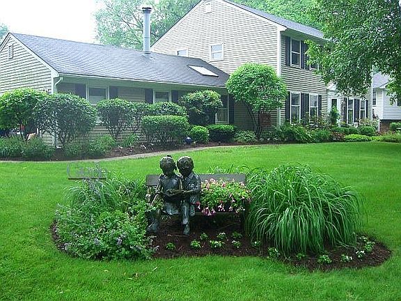 2nd image of 6S346 Greenwich Ct
