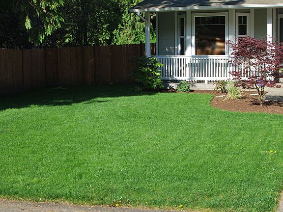5th image of 3139 Donnelly Dr SE