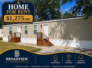 1085 Spring Bay Rd #48R, East Peoria, IL 61611