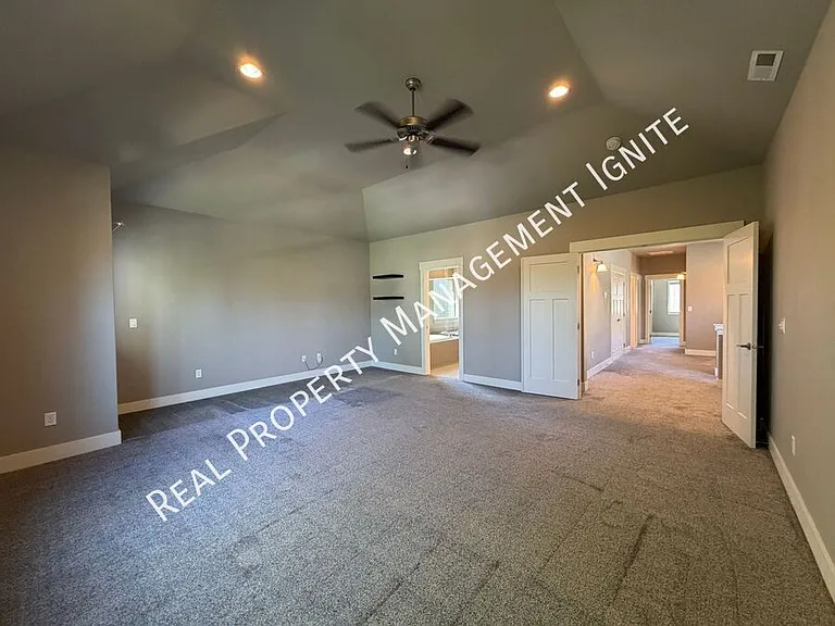 20531 SE Stanford Pl — Photo 7