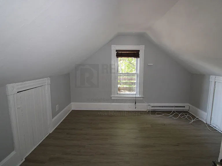 4 6th St #2 — Photo 17