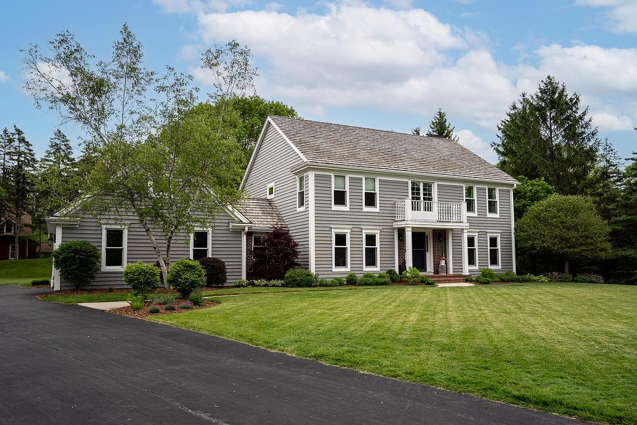 Nirodashです 11134 59th Avenue S, Seattle, WA 98178 | Zillow