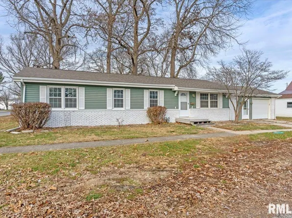 610 W Madison St, Auburn, IL 62615
